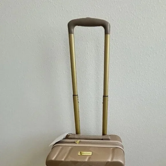 Samantha Brown 22" Hardside Carry-On Spinner , Luggage CHAMPAGNE nwt - Picture 8 of 14